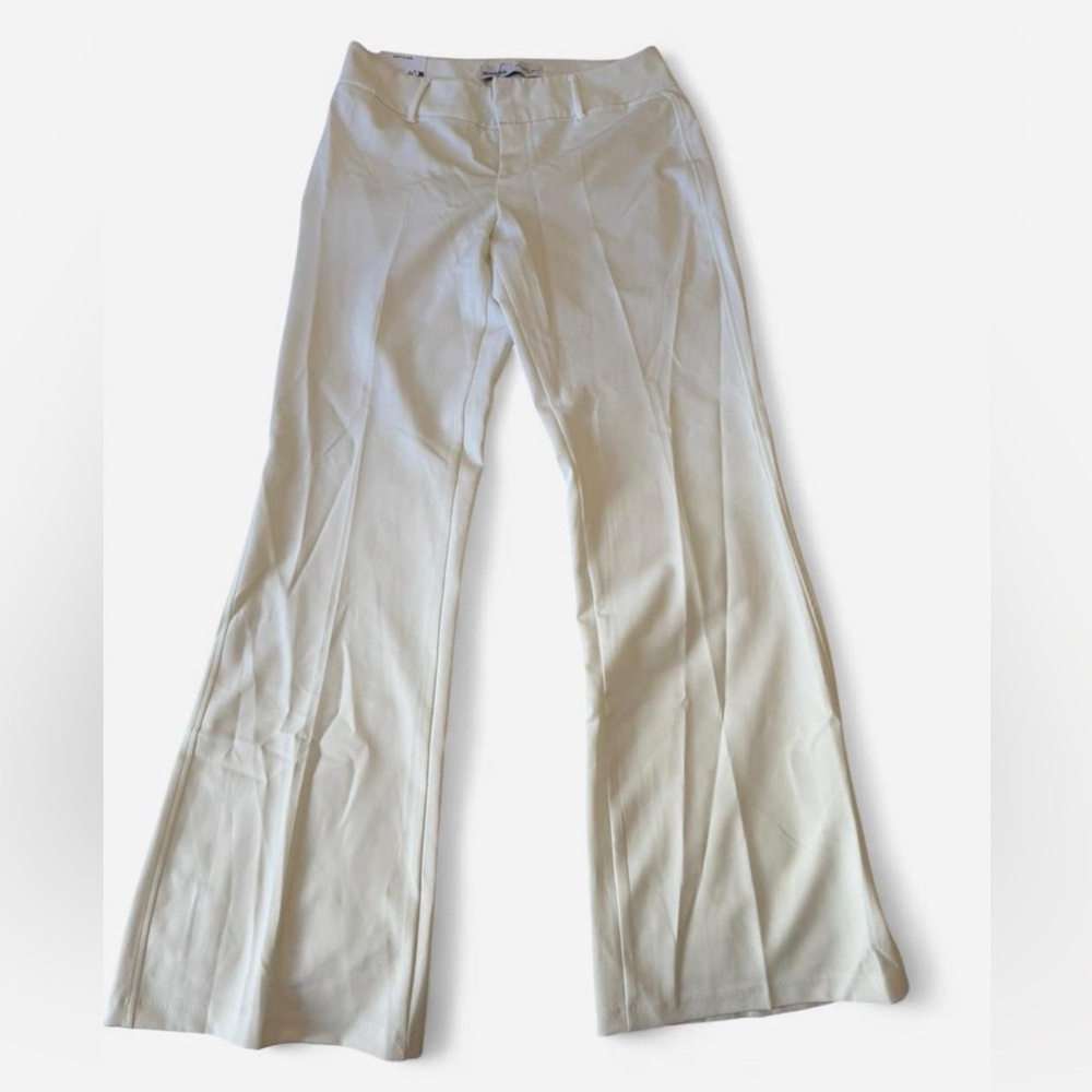 White Pants Size US 10. Brand New.